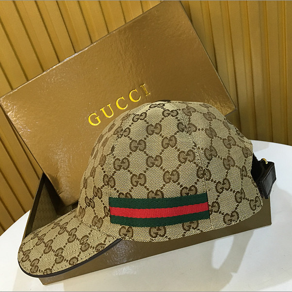 Gucci Original GG Canvas Baseball Hat With Web - 