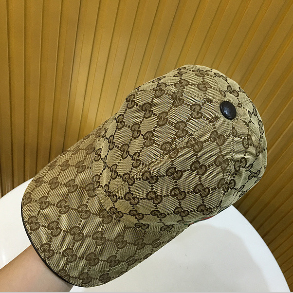 Gucci Original GG Canvas Baseball Hat With Web - 