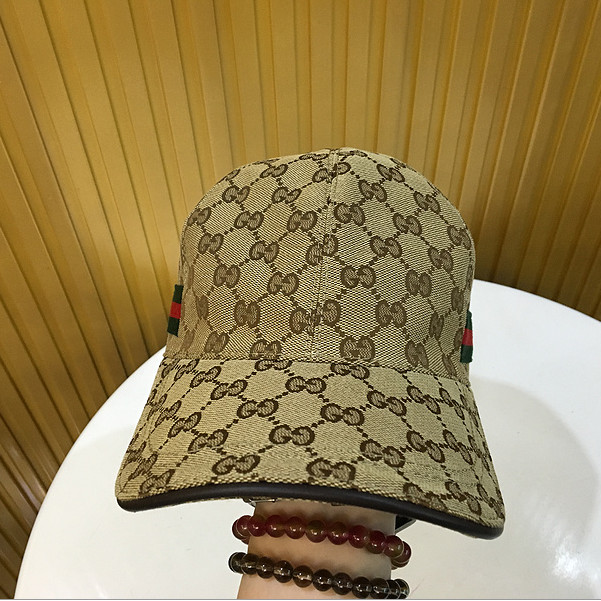 Gucci Original GG Canvas Baseball Hat With Web - 