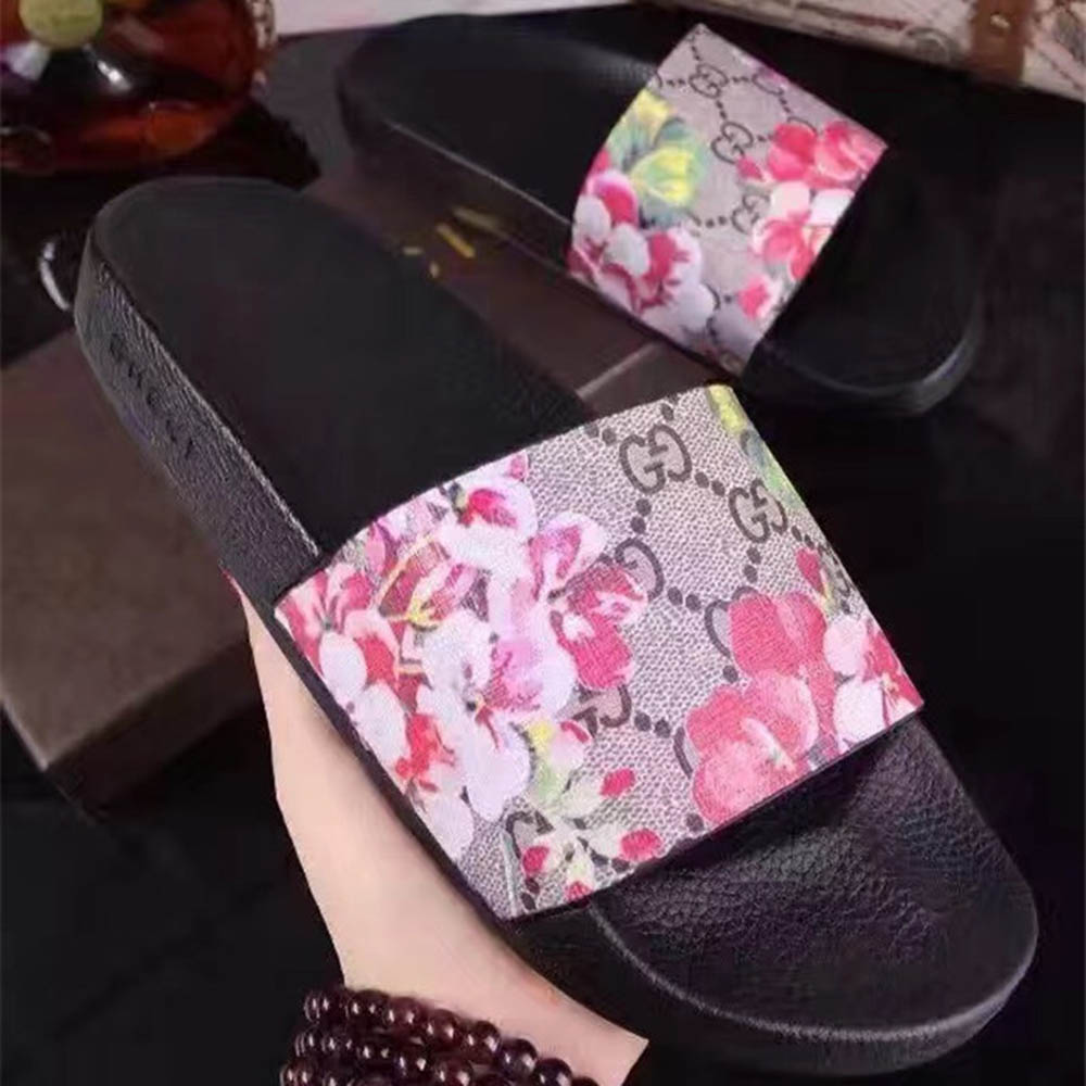 Gucci Bird And Flower Flip Flops - PerfectKickZ