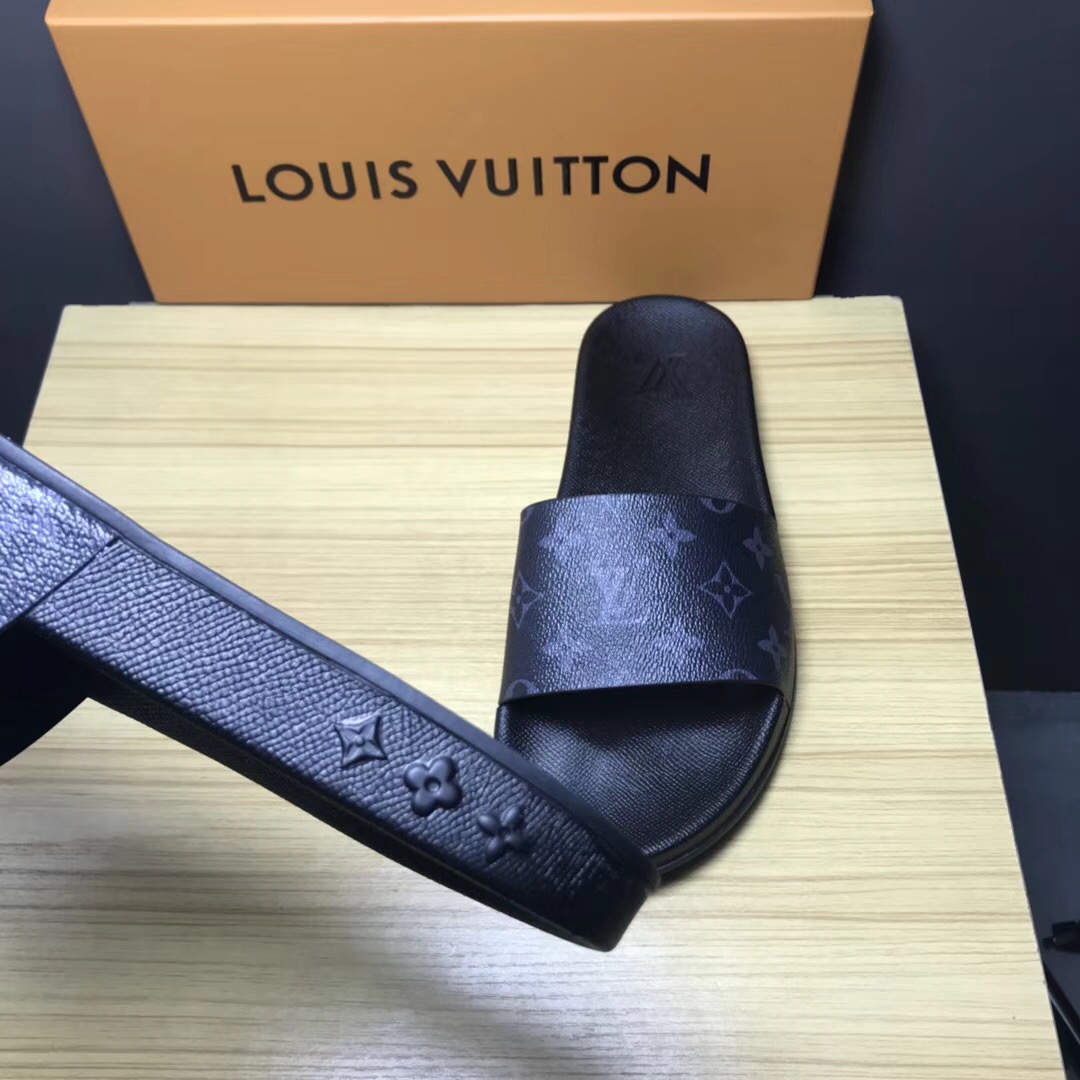 Louis Vuitton Palm Slippers In Balck - PerfectKickZ