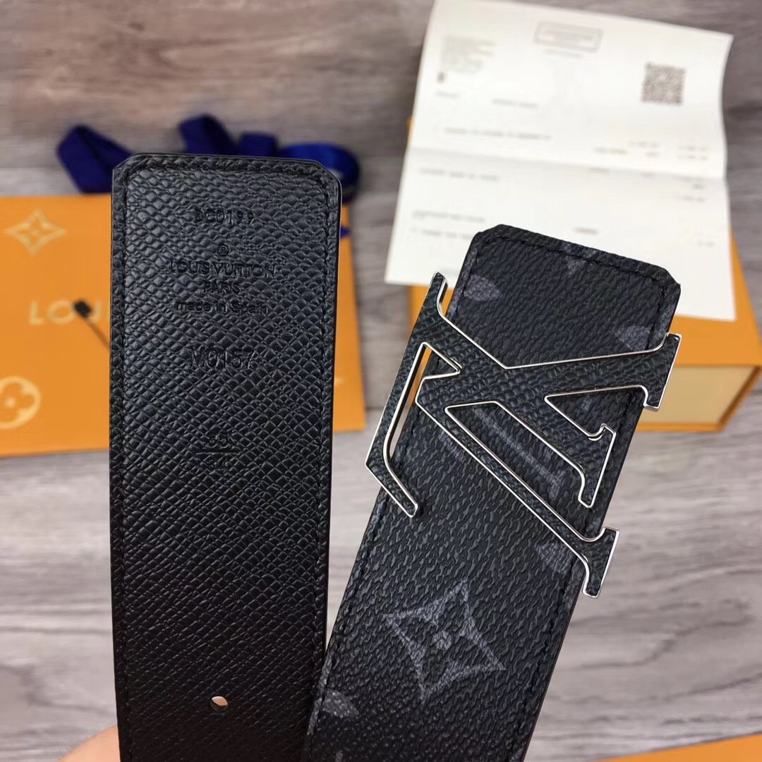 Louis Vuitton Initiales Reversible Belt In Black - PerfectKickZ