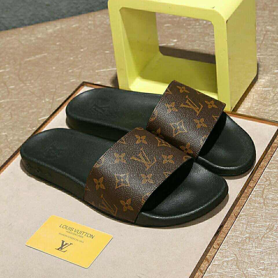 Louis Vuitton Monogram Slippers - PerfectKickZ