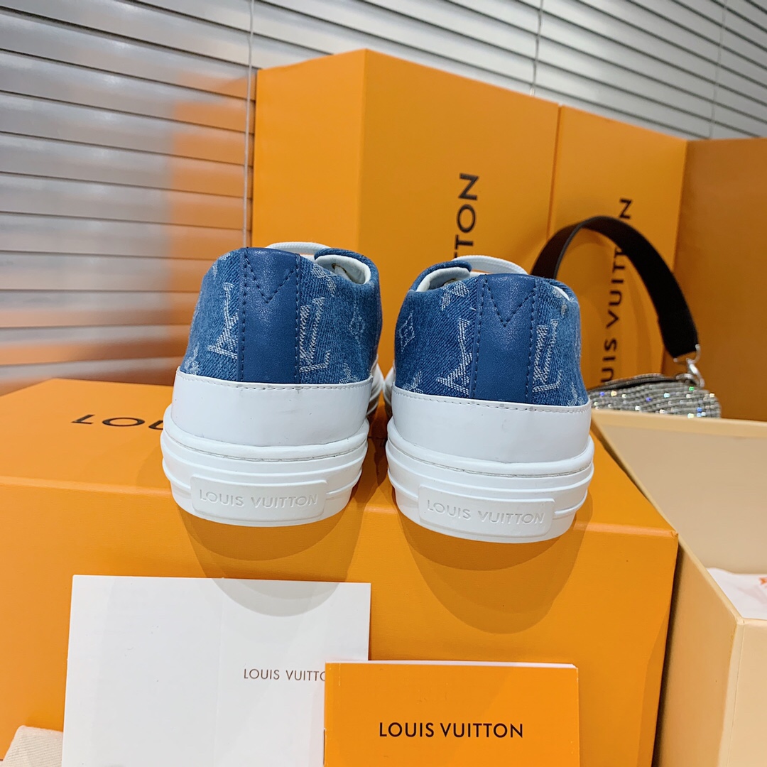 Louis Vuitton Monogram Sneaker - 