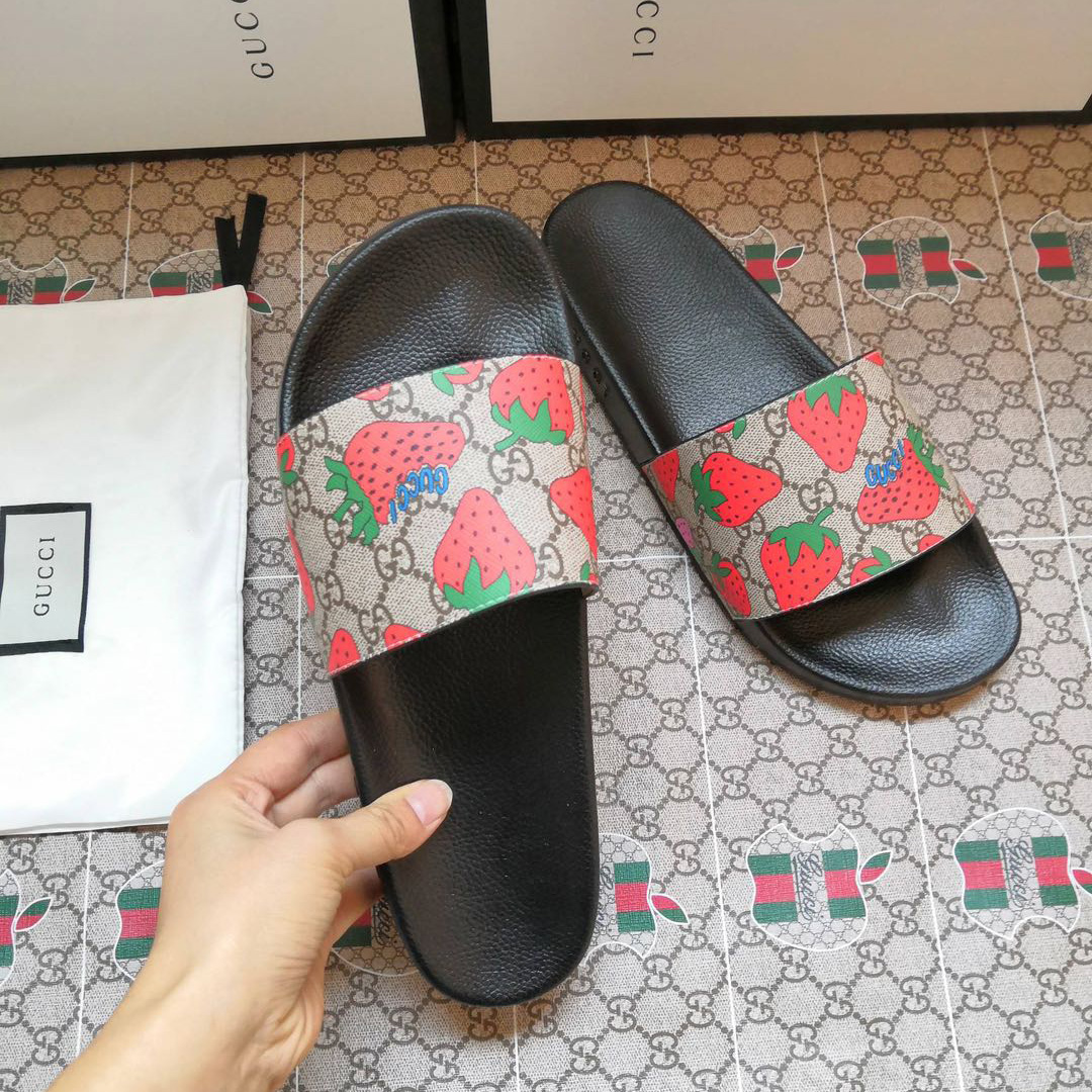 Gucci GG Gucci Strawberry Slide Sandal - PerfectKickZ
