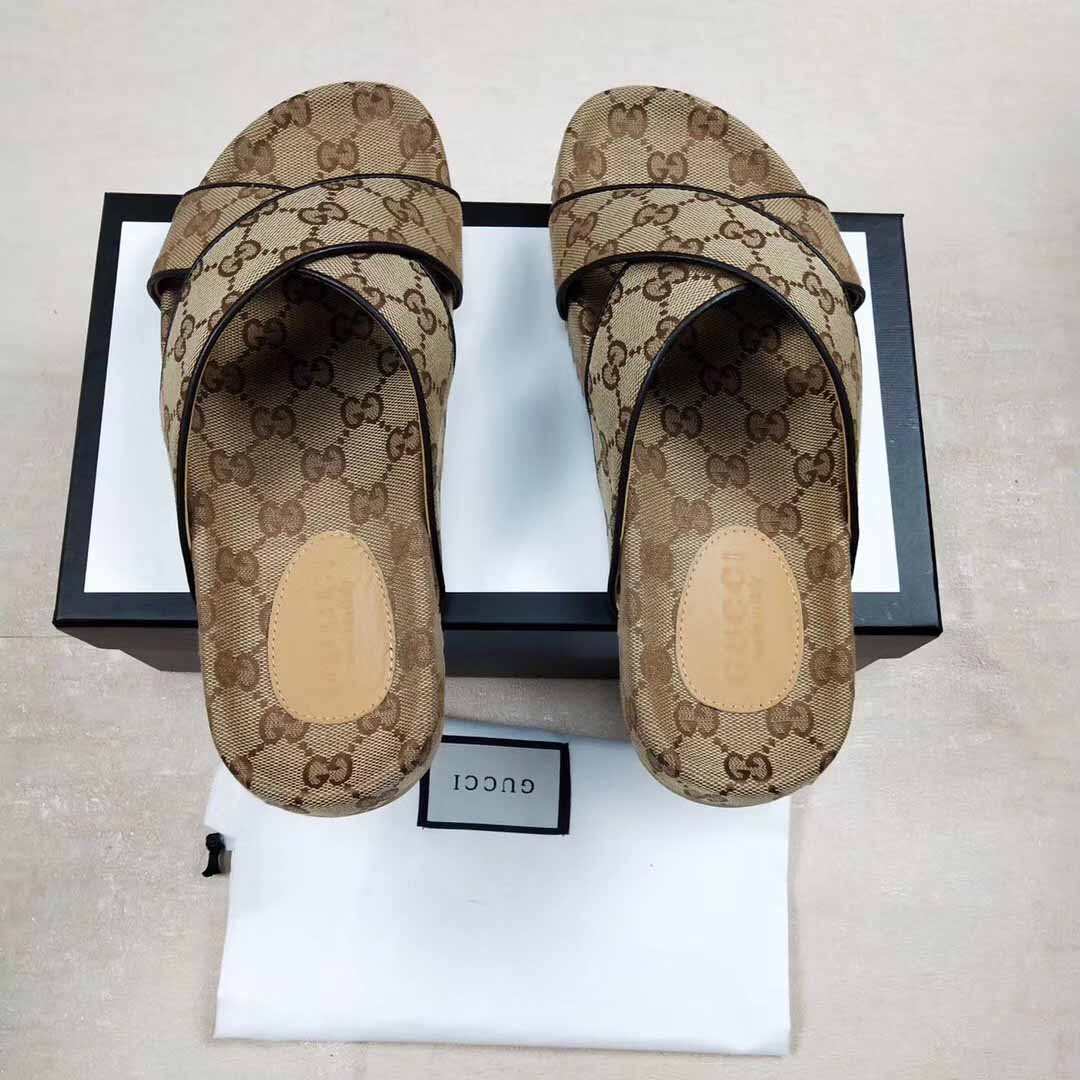 Gucci Men's GG Slide Sandal - PerfectKickZ
