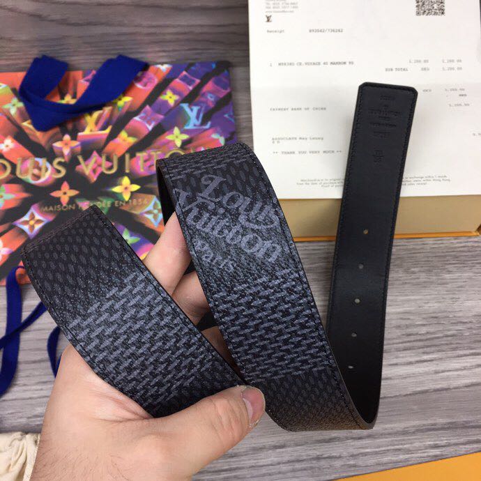 Louis Vuitton Squared 40MM Belt - PerfectKickZ