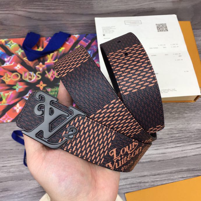 Louis Vuitton Squared 40MM Belt - PerfectKickZ