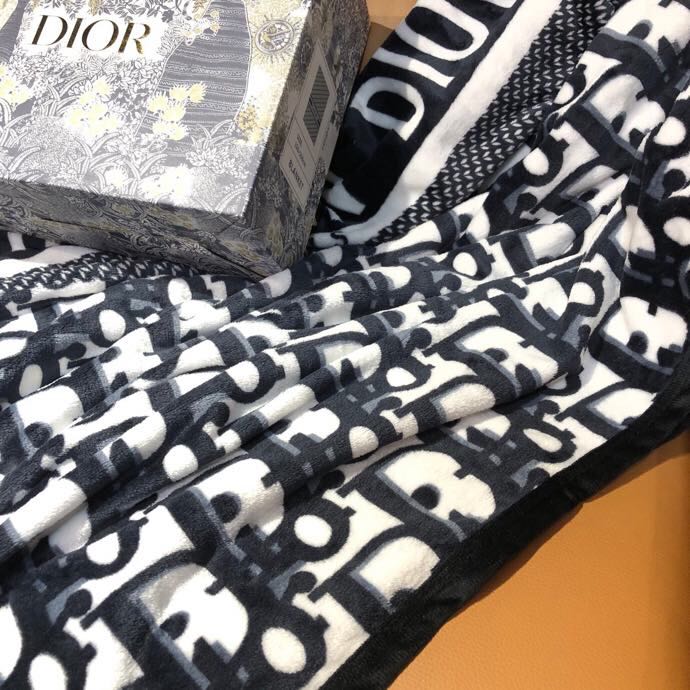 Dior Oblique Blanket Air Conditioner Quilt - 