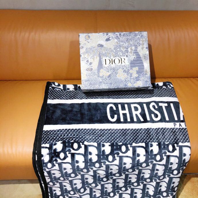 Dior Oblique Blanket Air Conditioner Quilt - 