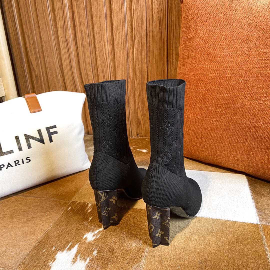 Louis Vuitton Women's Monogram High Heels - PerfectKickZ