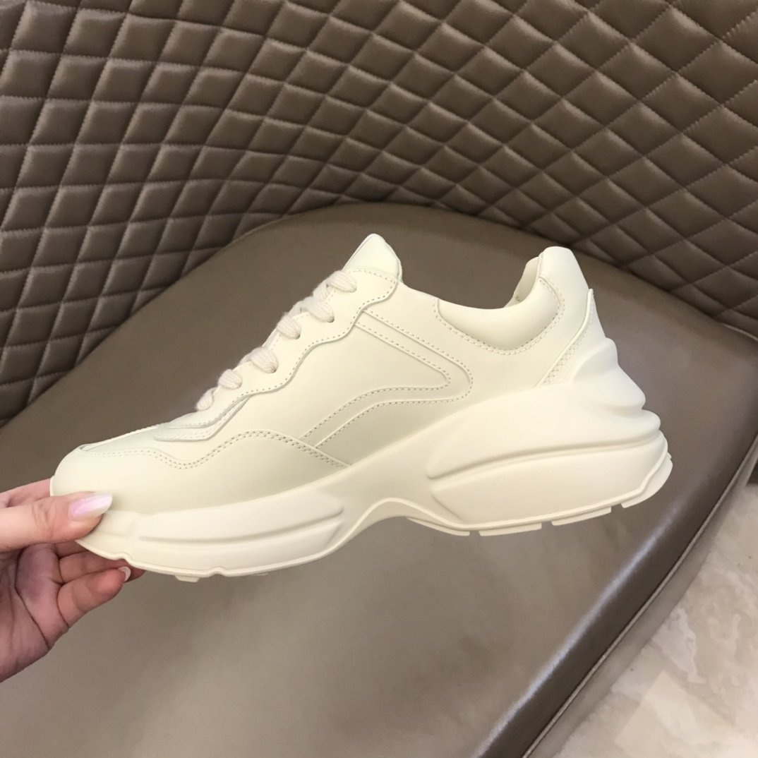 Gucci Disney Donald Duck Print Sneaker - PerfectKickZ