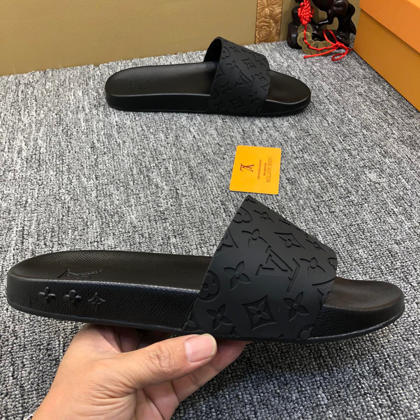 Louis Vuitton Monogram Slippers - 