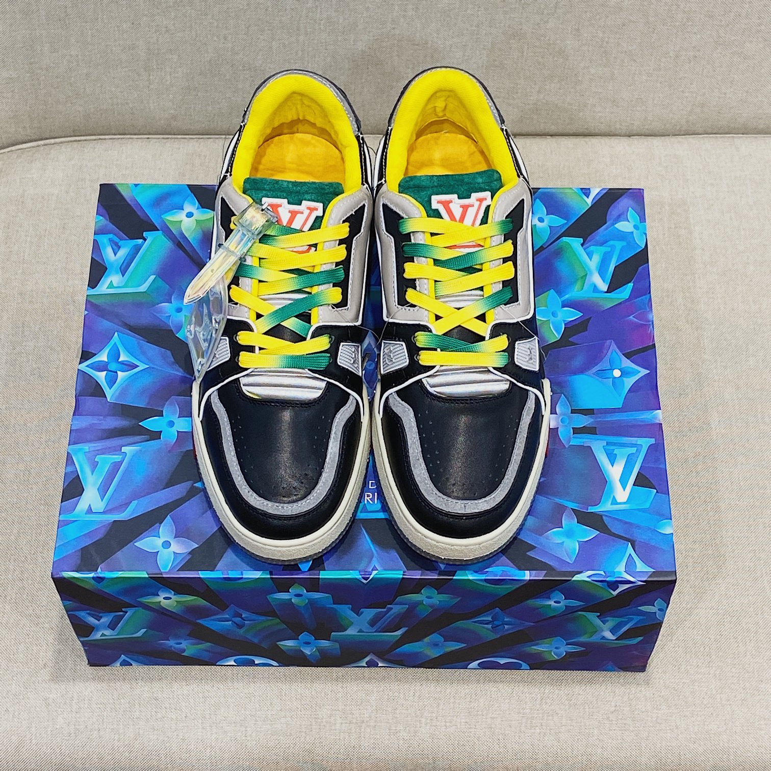 Louis Vuitton Trainer Sneaker - 