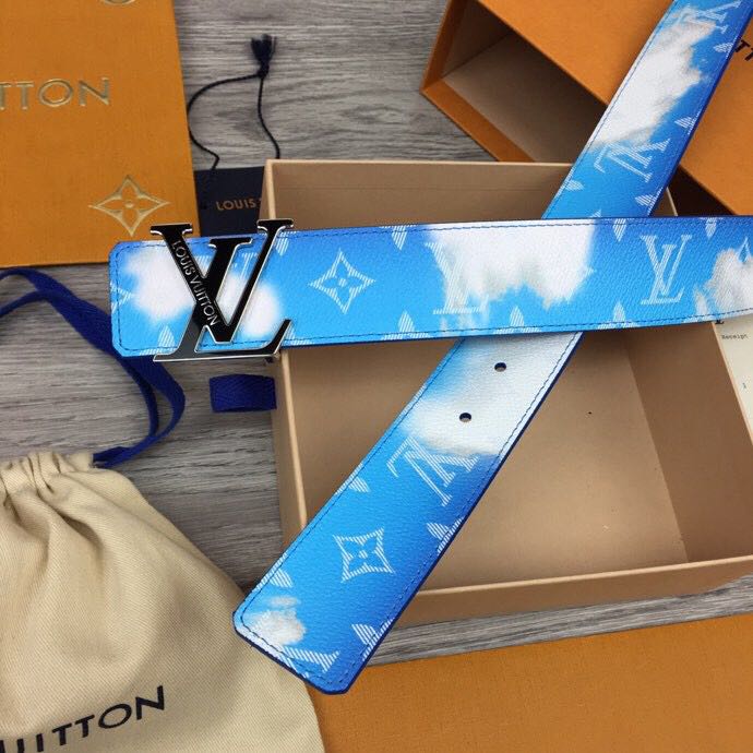 Louis Vuitton Shape 40MM Reversible Clouds - 