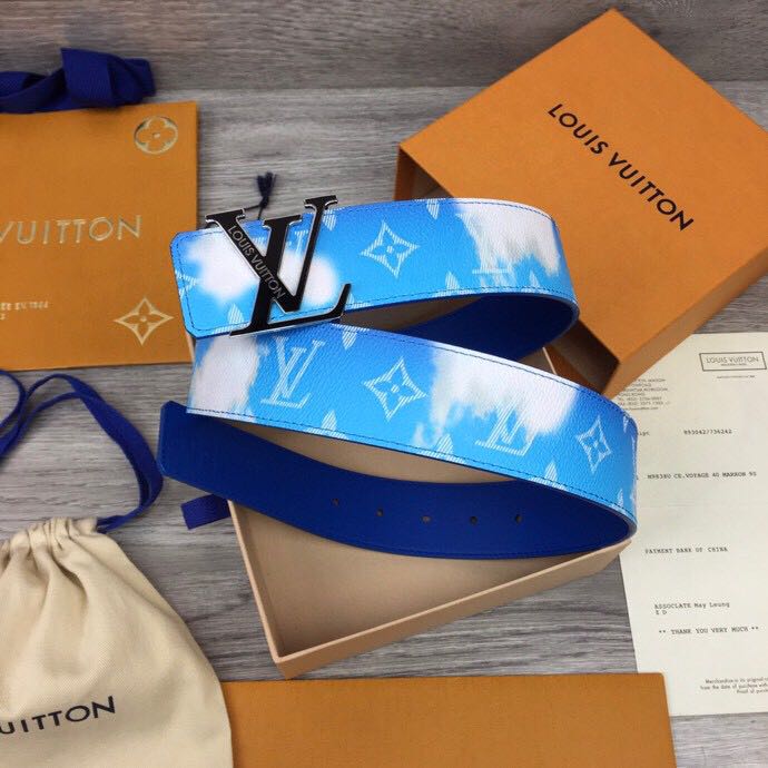 Louis Vuitton Shape 40MM Reversible Clouds - PerfectKickZ