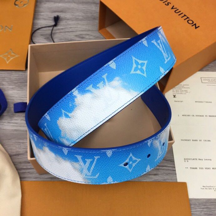 Louis Vuitton Shape 40MM Reversible Clouds - PerfectKickZ