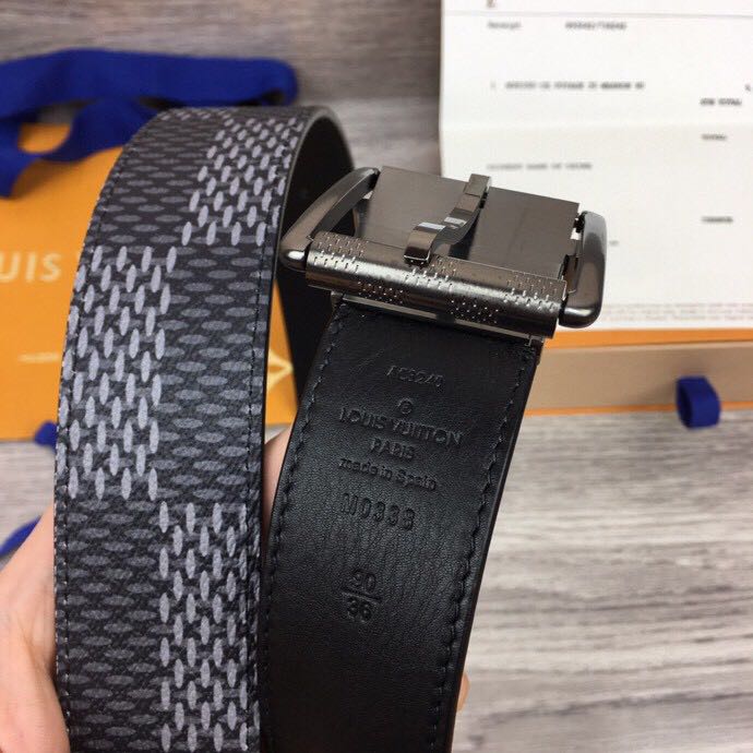 Louis Vuitton Damier Print 40MM Belt - 