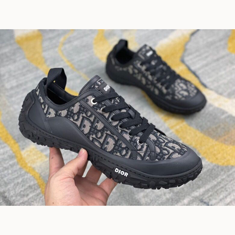 Dior B28 Low-Top Sneaker  - 