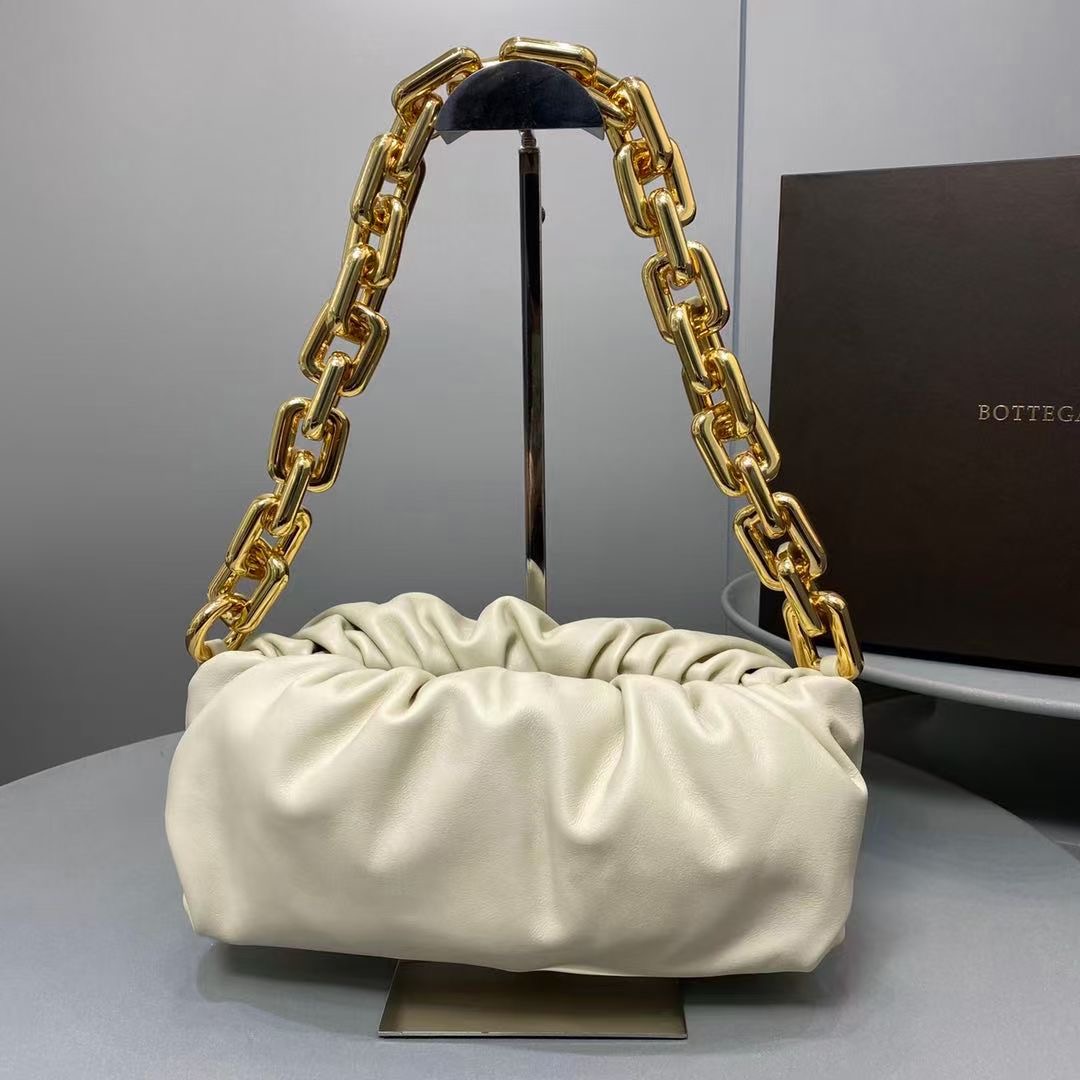 The Chain Pouch Shoulder Bag - PerfectKickZ