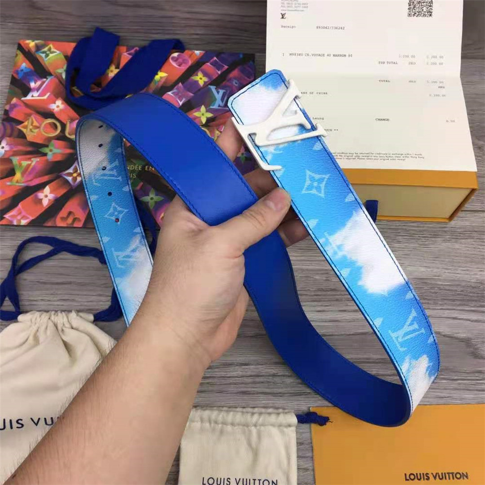 Louis Vuitton LV shape 40mm reversible clouds - PerfectKickZ
