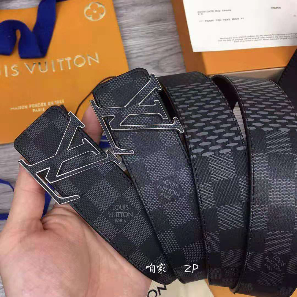 Louis Vuitton Initiales 40MM Reversible Belt - PerfectKickZ