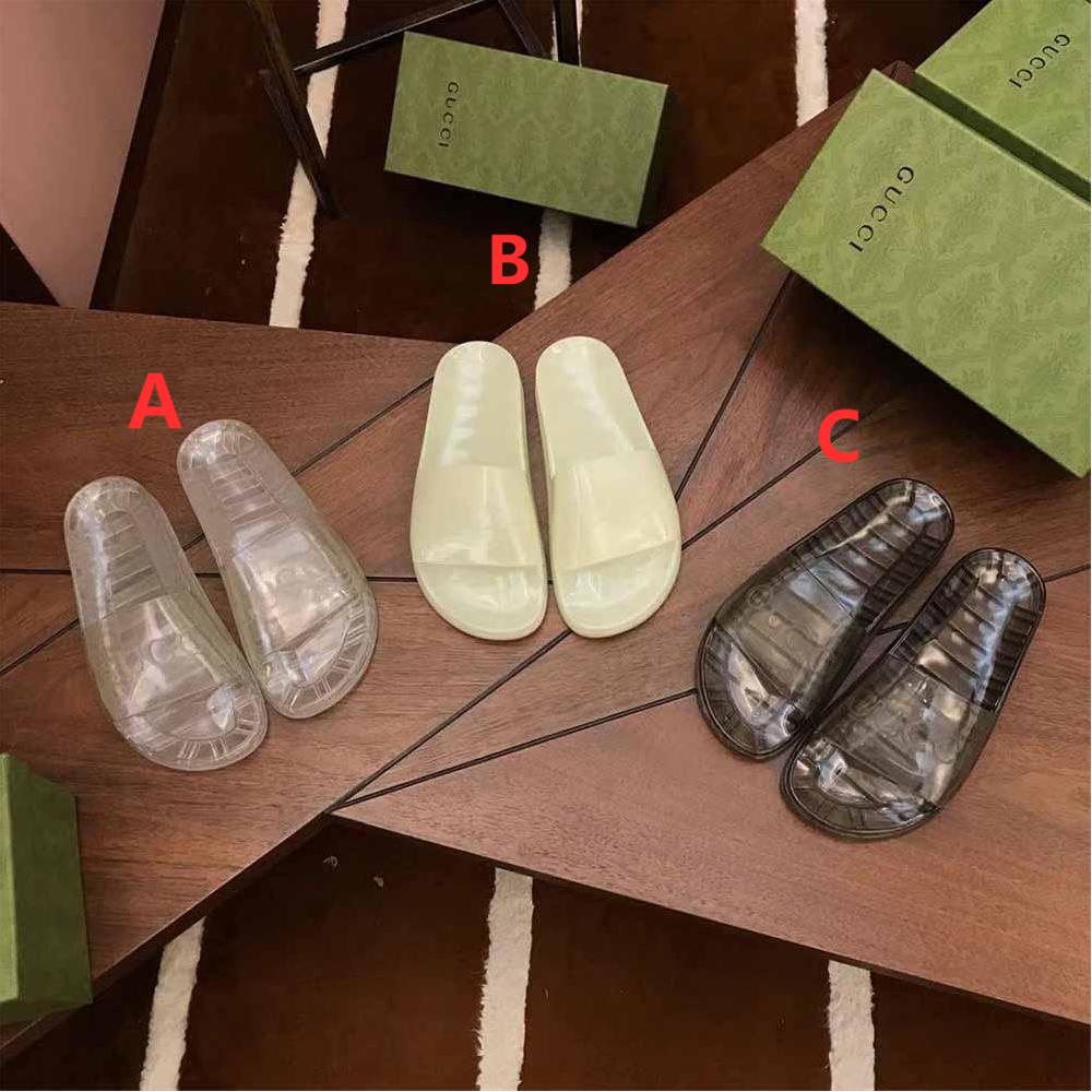 Gucci Men's Slide Sandal With GG Logo - PerfectKickZ