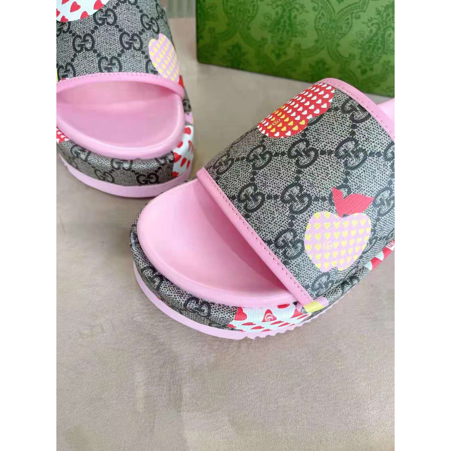 Gucci GG Slides - PerfectKickZ