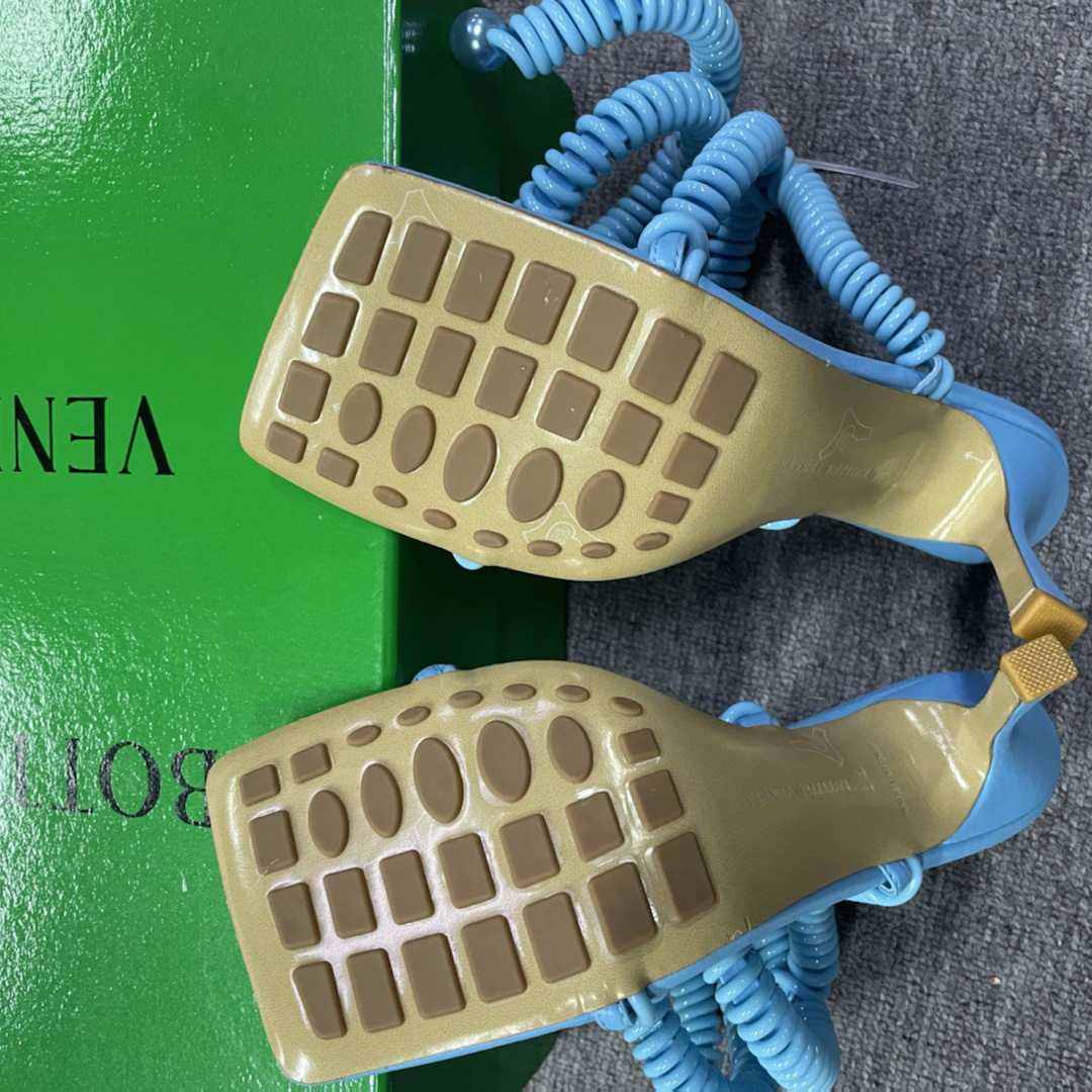 Bottega Veneta  Sandals Wire Stretch Grass Womens Blue - PerfectKickZ