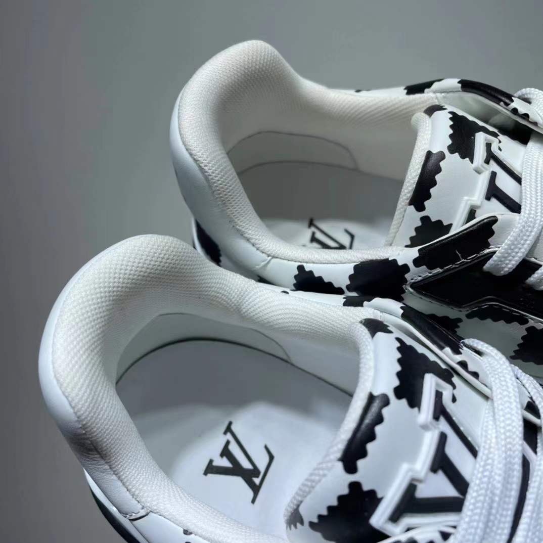 Louis Vuitton Trainer Sneaker Black White Damier - PerfectKickZ