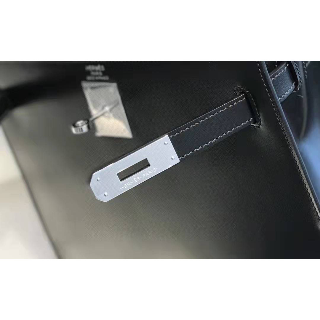 Hermes Women Handbag  - PerfectKickZ