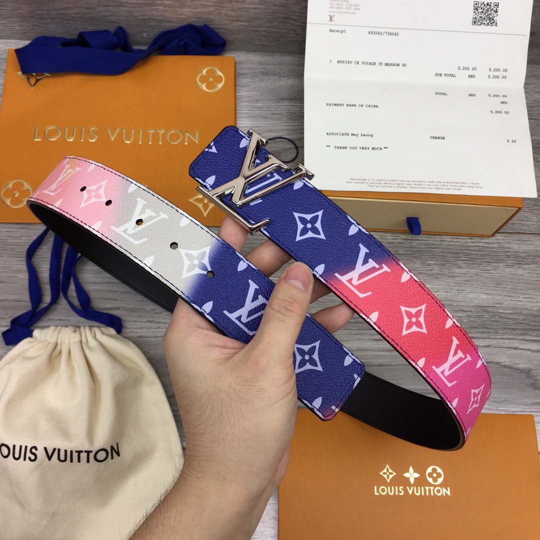 Louis Vuitton Shape 40MM Reversible Belt - PerfectKickZ