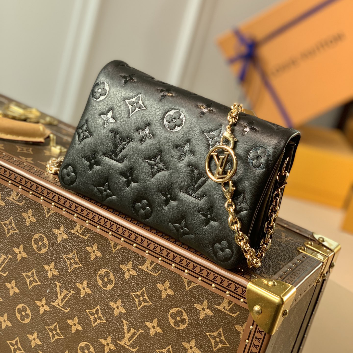 Louis Vuitton Pochette Coussin Black(20-14-8CM) - PerfectKickZ