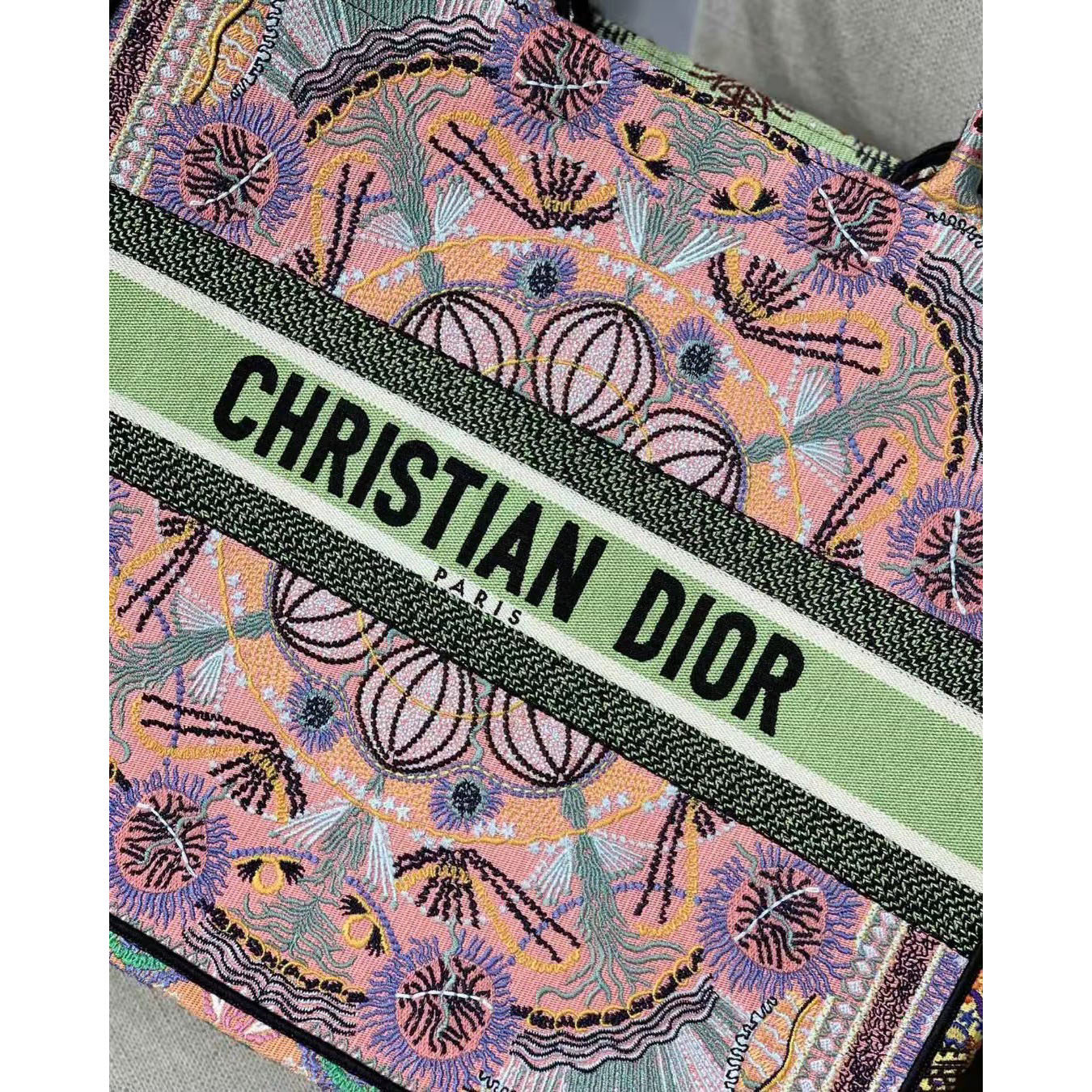 Dior  Totebag (Size: 41.5-34.5-16) - PerfectKickZ