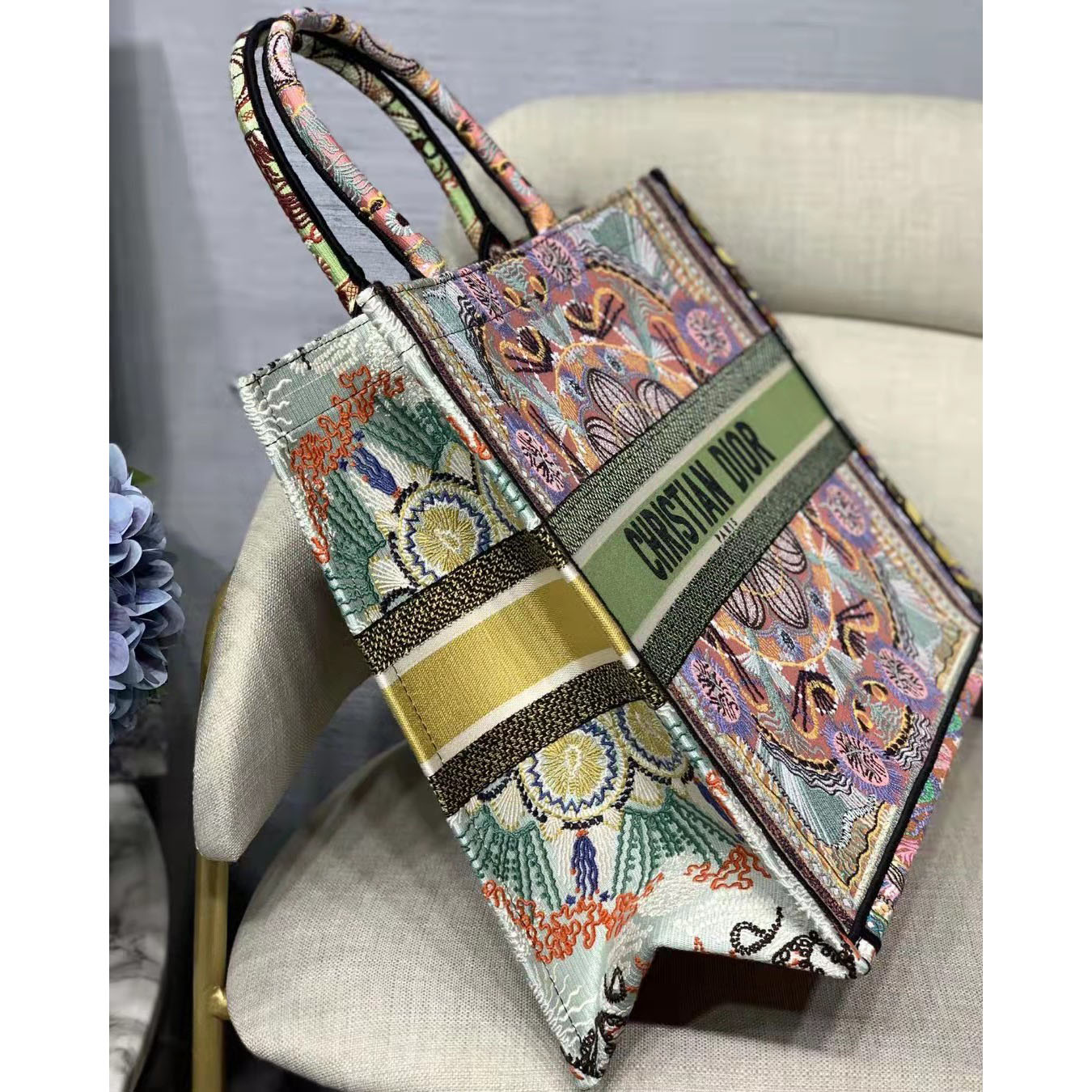 Dior  Totebag (Size: 41.5-34.5-16) - PerfectKickZ