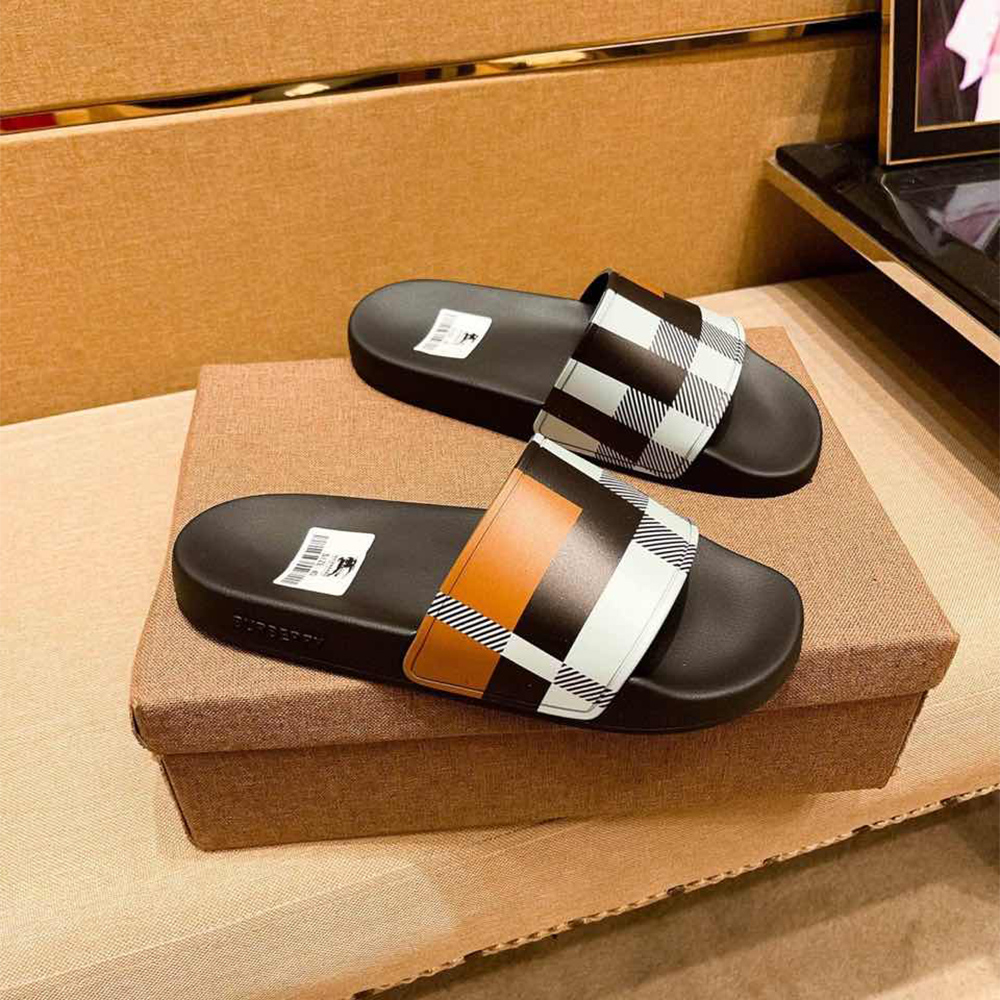 Burberry Check Print Slides - PerfectKickZ