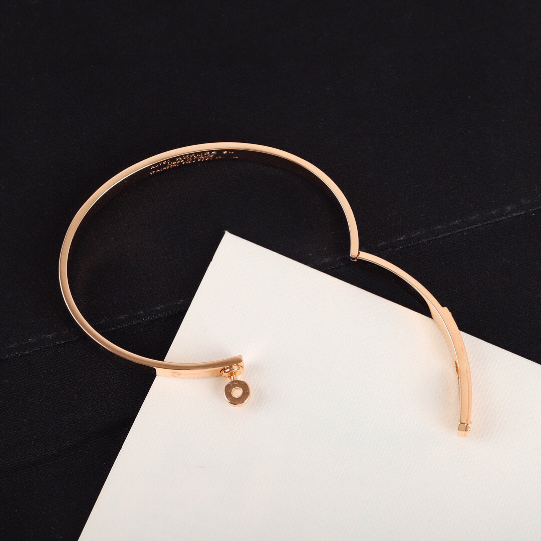 Hermes Bracelets  - PerfectKickZ