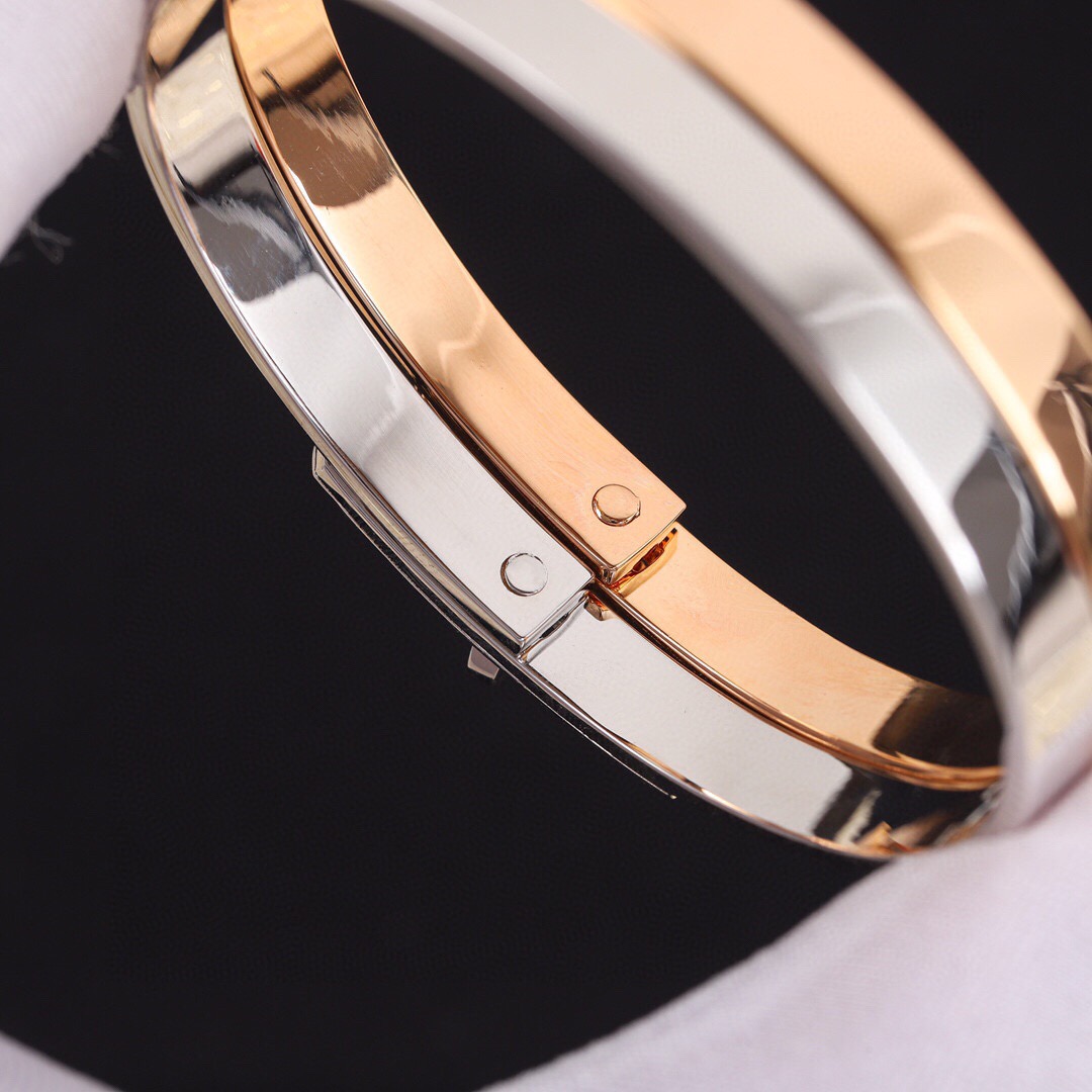 Hermes Bracelets  - 