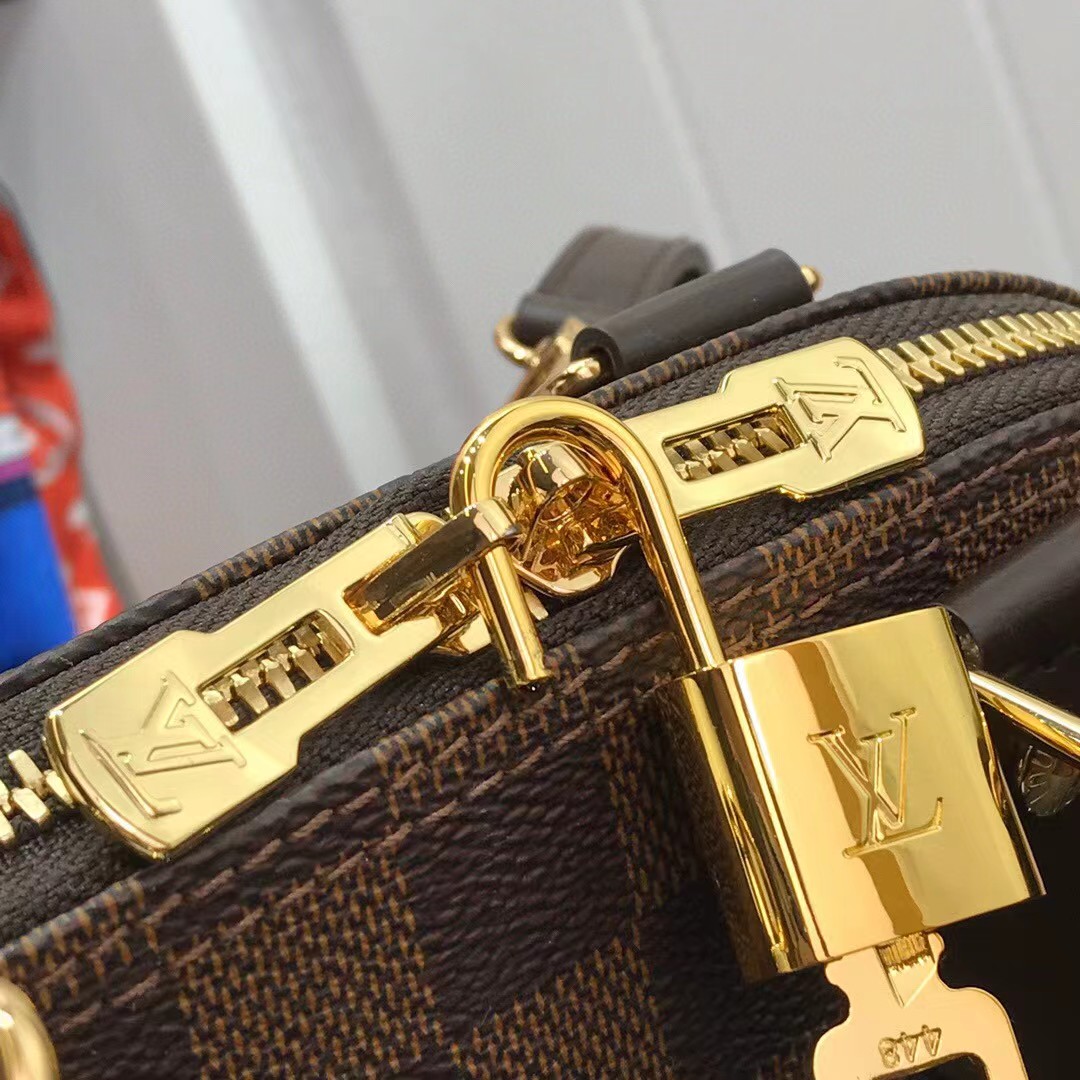 Louis Vuitton  Brown Shoulder Bag （23.5-17.5-11.5CM） - PerfectKickZ