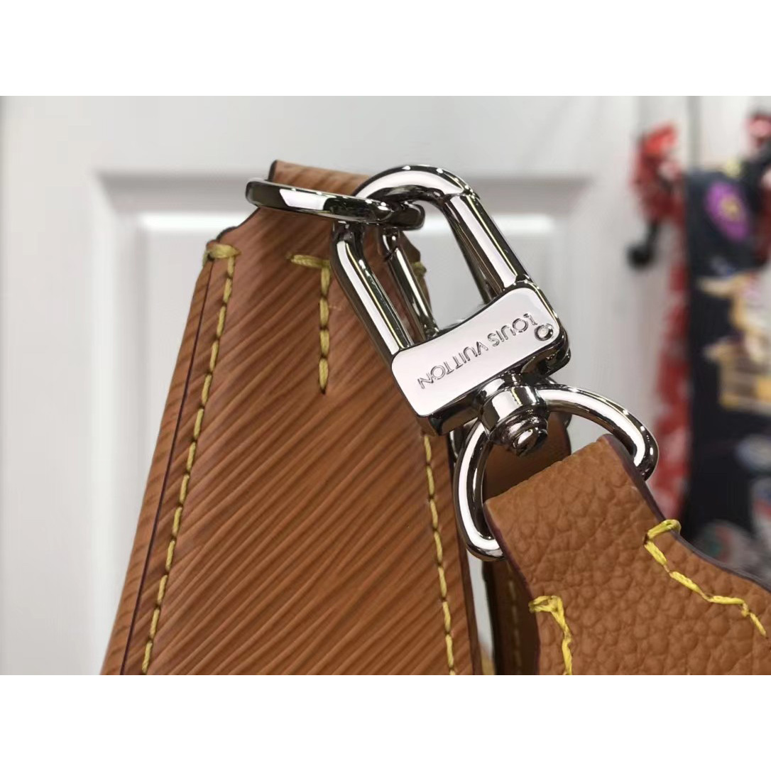 Louis Vuitton  Marelle Handbag （25x15x8cm） - 