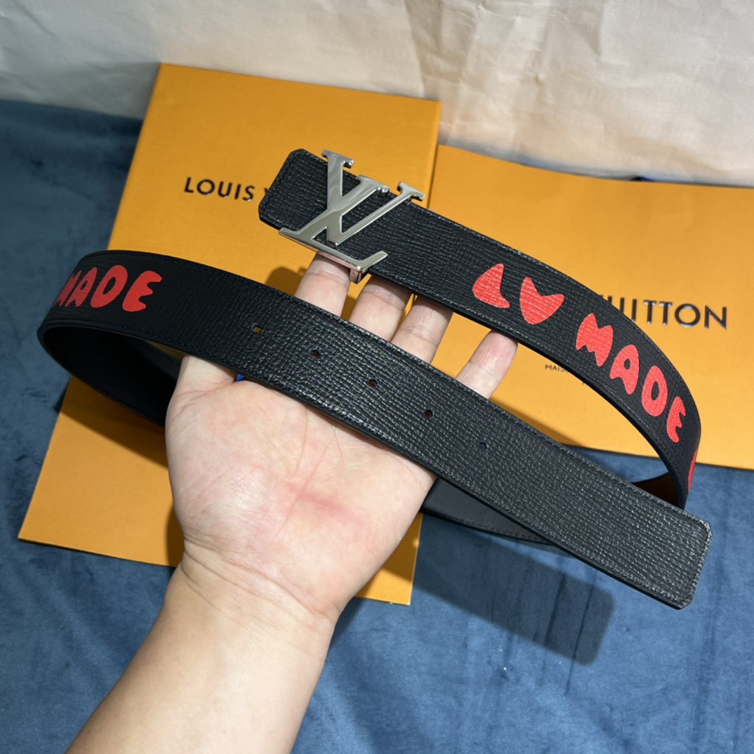 Louis Vuitton Gradient Shape 40MM Reversible Belt - PerfectKickZ