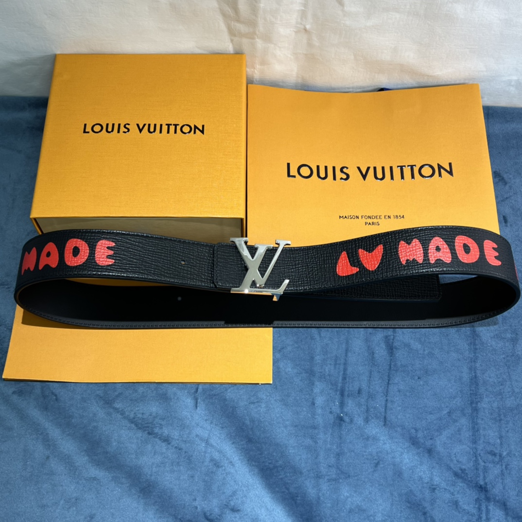 Louis Vuitton Gradient Shape 40MM Reversible Belt - PerfectKickZ
