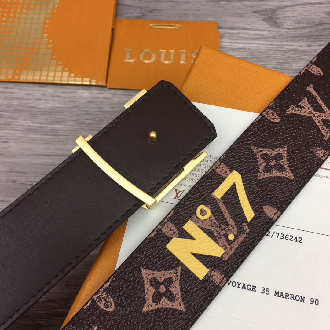 Louis Vuitton Shape 40MM Reversible Belt - PerfectKickZ