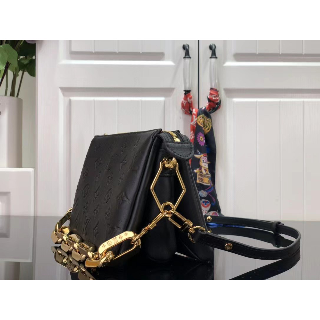 Louis Vuitton  Handbag （20 x 16 x 12cm） - PerfectKickZ