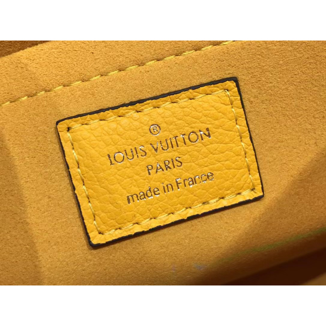 Louis Vuitton  Marelle Handbag （25x15x8cm） - PerfectKickZ