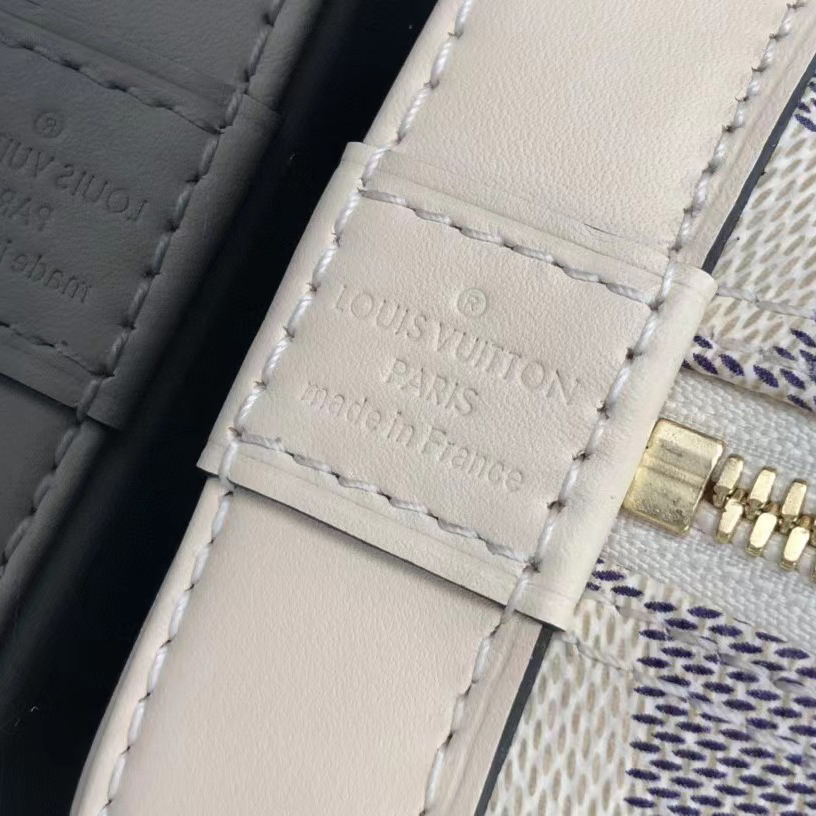 Louis Vuitton Alma BB Patent Leather Handbag(23.5-11.5-7.5) - PerfectKickZ