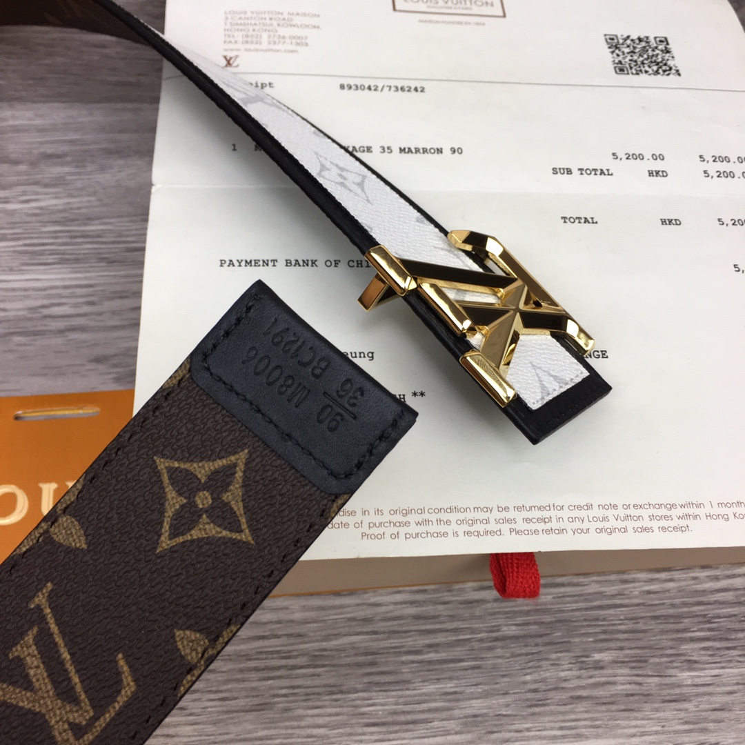 Louis Vuitton Shape 40MM Reversible Belt - PerfectKickZ