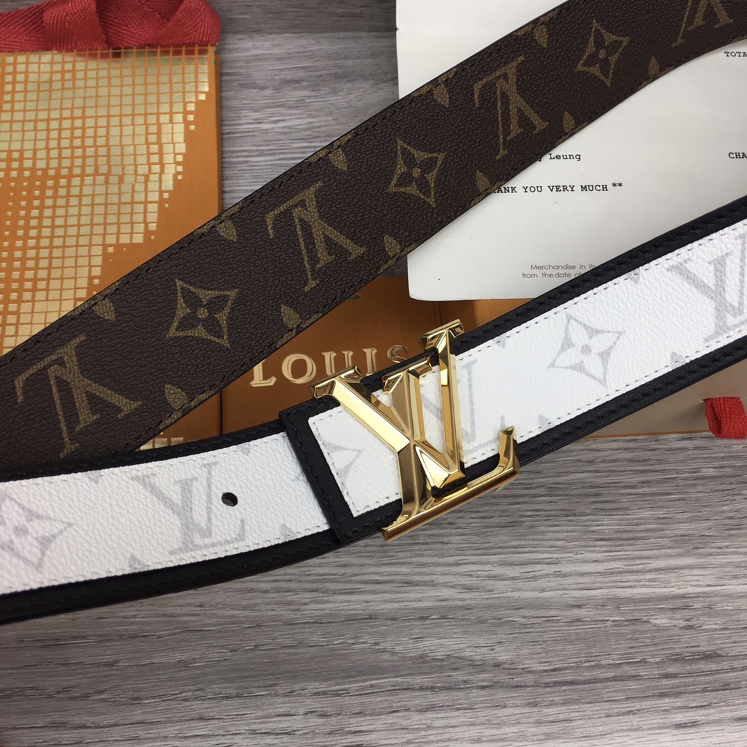 Louis Vuitton Shape 40MM Reversible Belt - PerfectKickZ