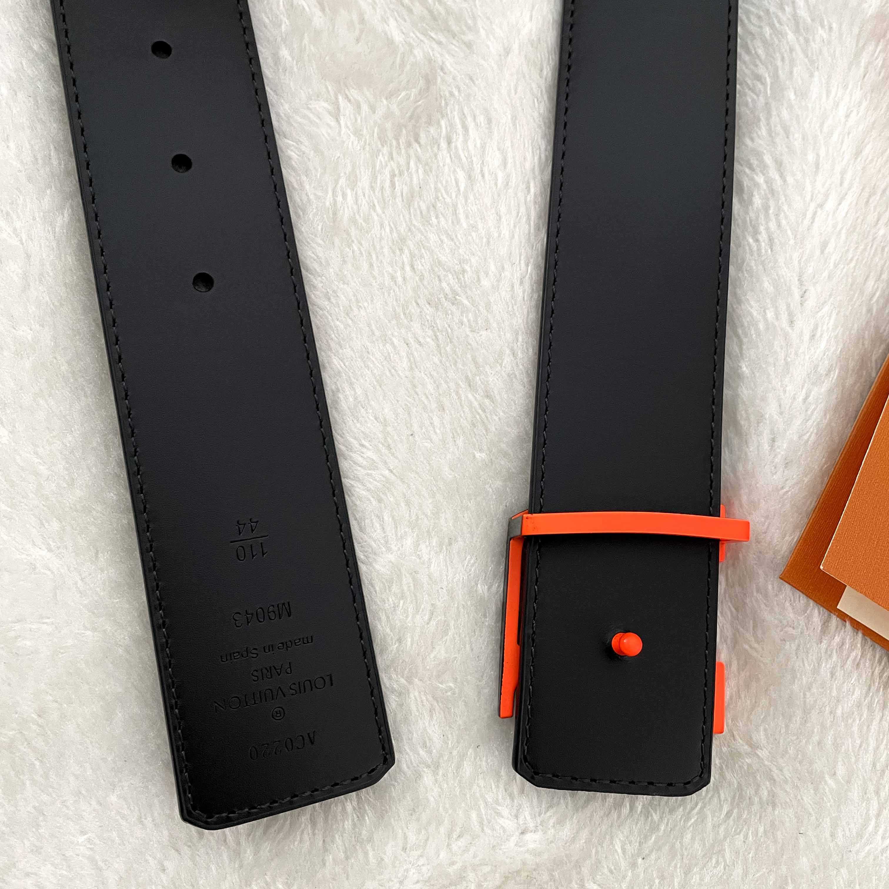 Louis Vuitton Shape 40MM Reversible Belt - PerfectKickZ