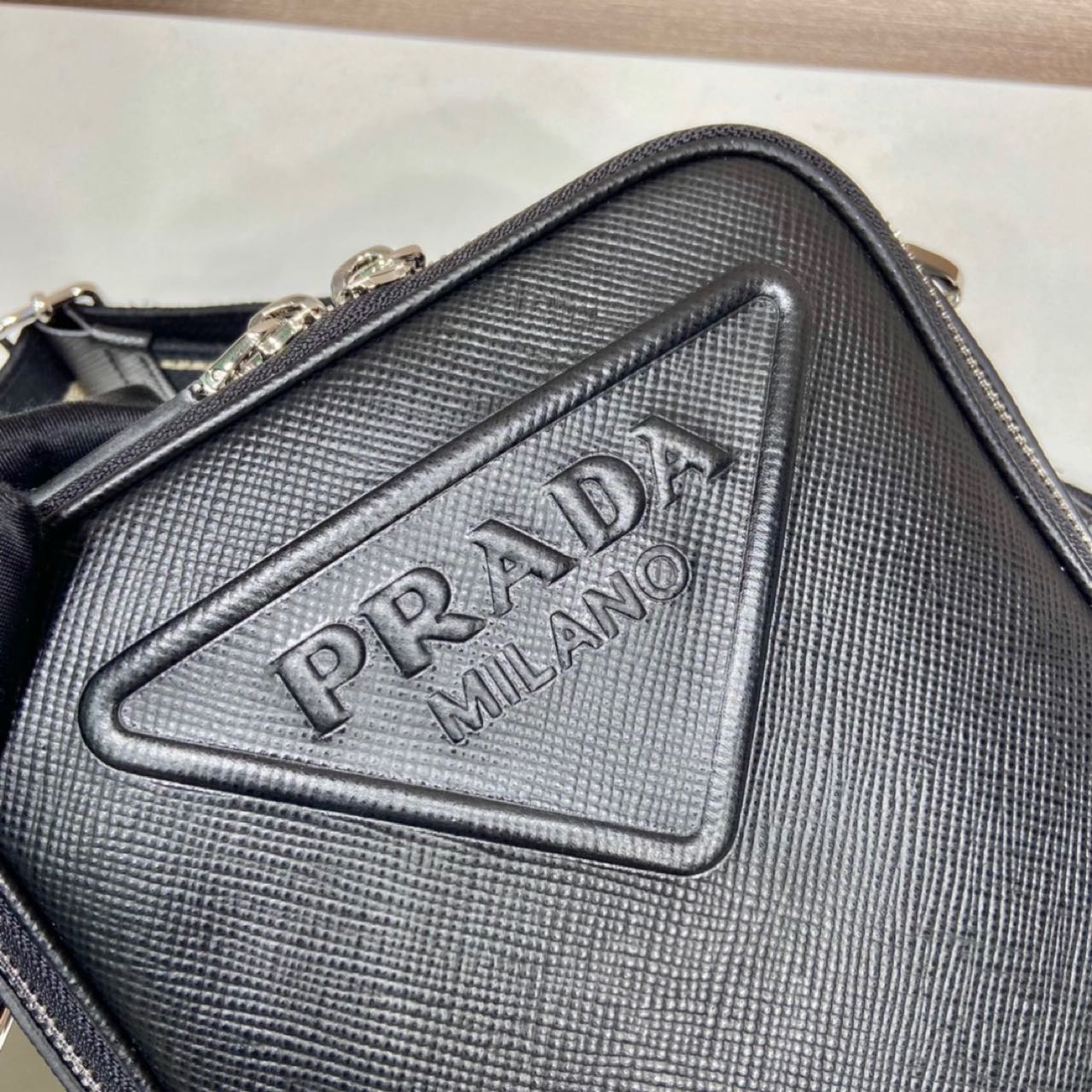 Prada Leather Shoulder Bag（19-16-5.5CM） - PerfectKickZ